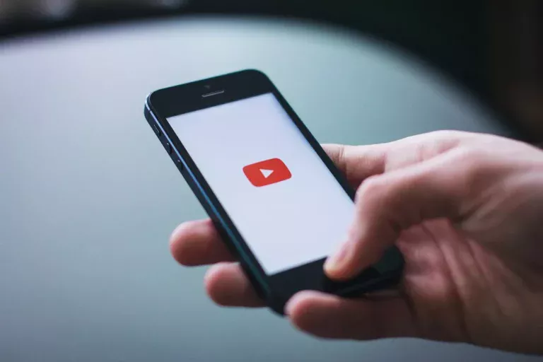 Earning on Youtube: How Youtube Pay Content Creators